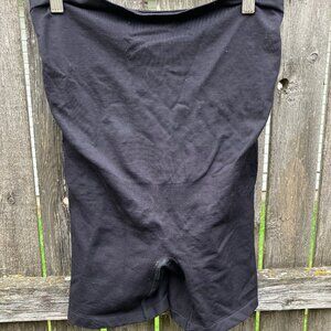 Belly Bandit maternity support shorts, xl